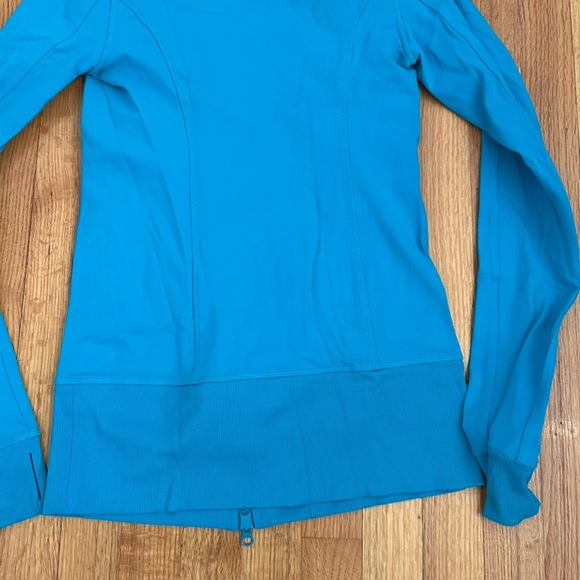 LULULEMON SRGE Surge Blue Nice Asana Jacket size 6(j10) - Picture 4 of 12